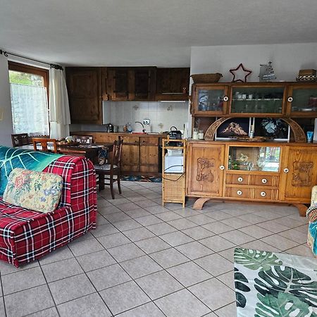 Relax Mountain Apartment La Salle Bagian luar foto