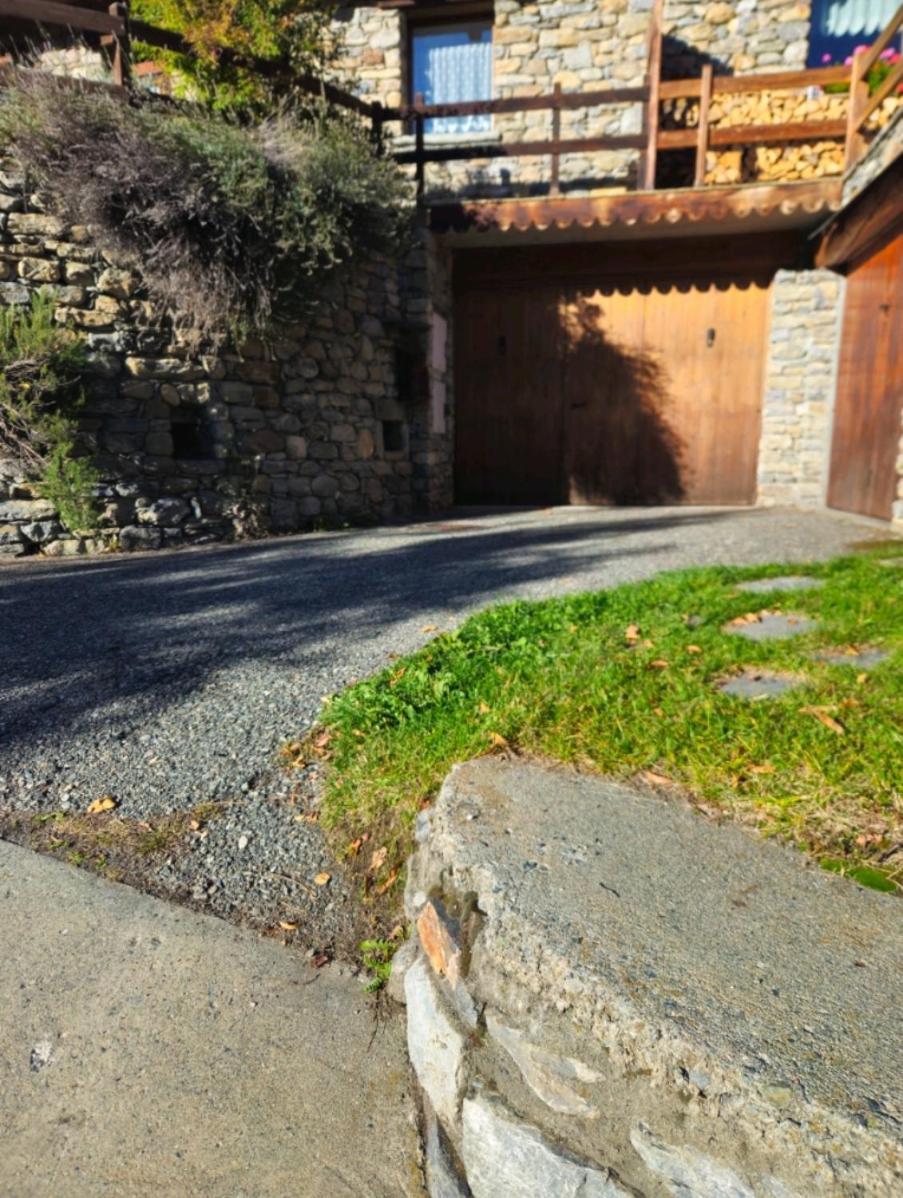 Relax Mountain Apartment La Salle Bagian luar foto
